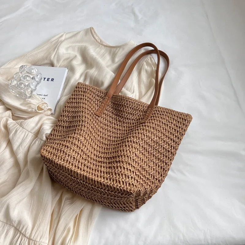 Bolso de Paja con Asas de Piel