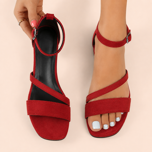Sandalias Elegantes de Gamuza y Tacón